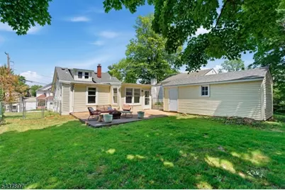 29 Gregory Ave, Morris Township, NJ 07950 - Photo 2