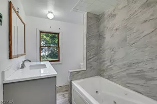 21 Butler Pl, Wanaque, NJ 07420 - Photo 18