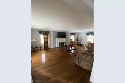 14 Sunrise Dr, Warren Township, NJ 07059 - Photo 12