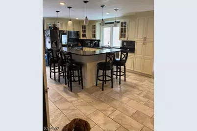 14 Sunrise Dr, Warren Township, NJ 07059 - Photo 8