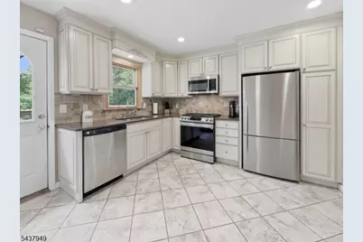 24 Westgate Dr, Sparta Township, NJ 07871 - Photo 12