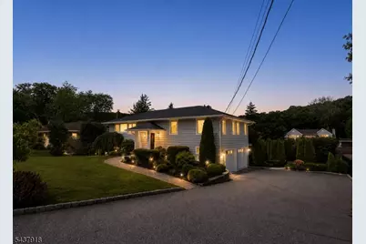 207 High Crest Dr, West Milford, NJ 07480 - Photo 2