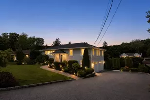 207 High Crest Dr, West Milford, NJ 07480 - Photo 2