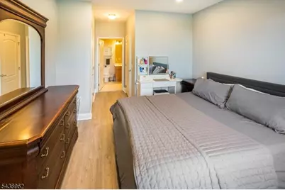 5405 Sanctuary Blvd #5405, Riverdale, NJ 07457 - Photo 10