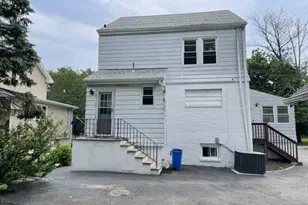 9 Royal Ave, Livingston, NJ 07039 - Photo 2