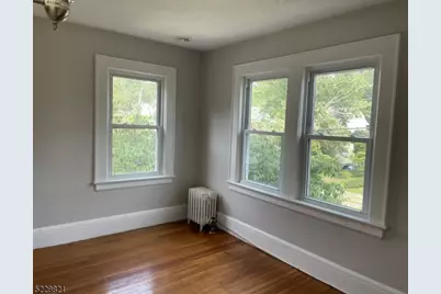 9 Royal Ave, Livingston, NJ 07039 - Photo 10