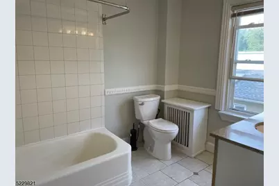9 Royal Ave, Livingston, NJ 07039 - Photo 12