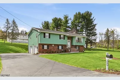 11 Davis Ter, Andover Township, NJ 07860 - Photo 2