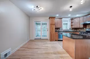 9 Park Dr, Livingston, NJ 07039 - Photo 8