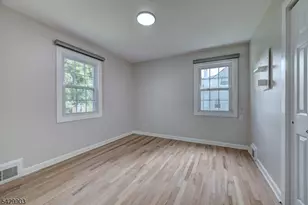 9 Park Dr, Livingston, NJ 07039 - Photo 24