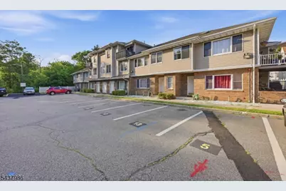 235 Dakota St #5, Paterson, NJ 07503 - Photo 10