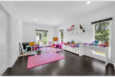 14 Woodshire Ter, Montville Township, NJ 07082 - Photo 14