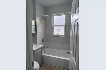 1301 S 2nd St #B, Plainfield, NJ 07063 - Photo 10