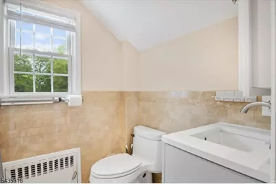 36 Amelia Ave, Livingston, NJ 07039 - Photo 12