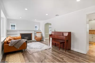 36 Amelia Ave, Livingston, NJ 07039 - Photo 2