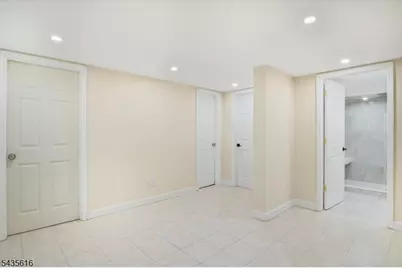 36 Amelia Ave, Livingston, NJ 07039 - Photo 16