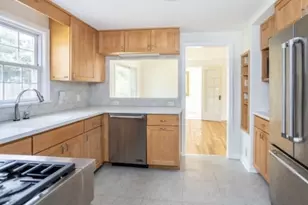 13 Potter Ct, Montclair, NJ 07043 - Photo 6