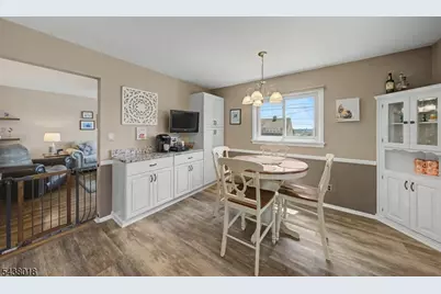 714 5th Street, Carlstadt, NJ 07072 - Photo 8