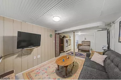 714 5th Street, Carlstadt, NJ 07072 - Photo 34