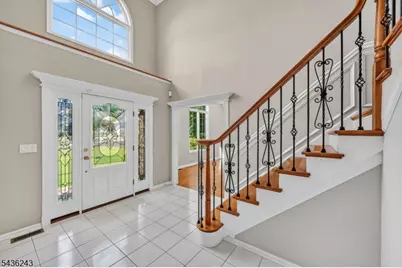 8 Van Duyne Ct, Montville Township, NJ 07082 - Photo 6