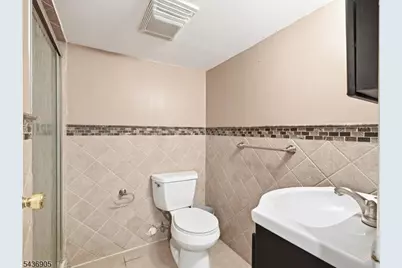 122 Glenwood Ave, Bloomfield, NJ 07003 - Photo 36