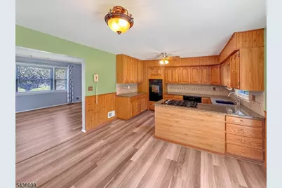120 Oak St, Bridgewater, NJ 08807 - Photo 10