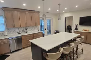 316 Cranford Ave, Linden, NJ 07036 - Photo 2