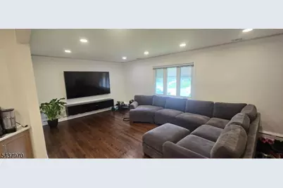 316 Cranford Ave, Linden, NJ 07036 - Photo 6
