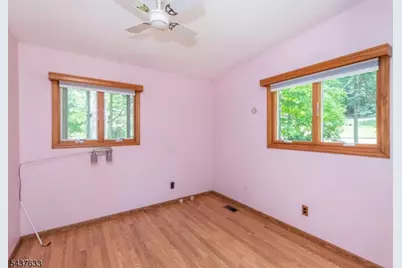 6 Mohawk Trl, Ringwood, NJ 07456 - Photo 12