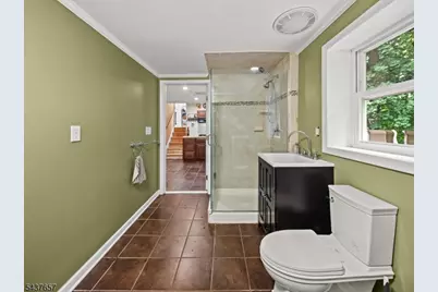 17 Ravine Ct, Clifton, NJ 07013 - Photo 36