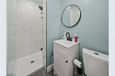 17 Ravine Ct, Clifton, NJ 07013 - Photo 22