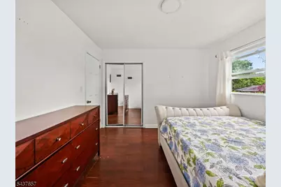 17 Ravine Ct, Clifton, NJ 07013 - Photo 18