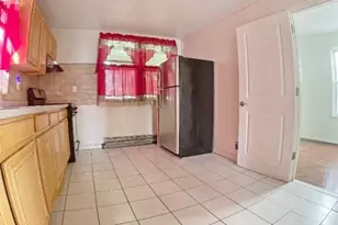 54 Gates Ave, Jersey City, NJ 07305 - Photo 2
