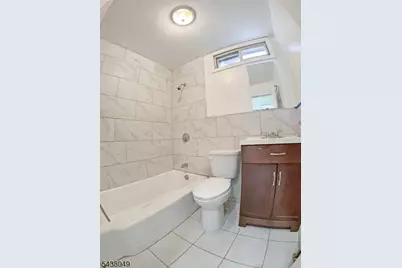 54 Gates Ave #2, Jersey City, NJ 07305 - Photo 4