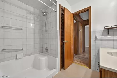 6 Odell Rd, Vernon, NJ 07462 - Photo 26