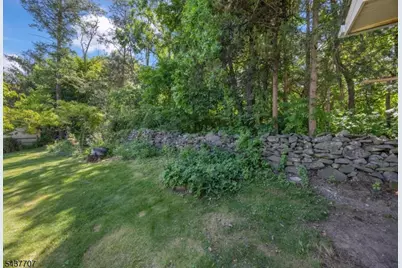 6 Odell Rd, Vernon, NJ 07462 - Photo 8