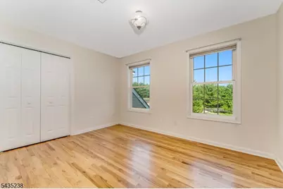 413 N Prospect St, Lopatcong Township, NJ 08865 - Photo 30
