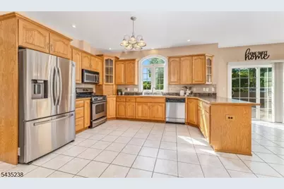 413 N Prospect St, Lopatcong Township, NJ 08865 - Photo 12