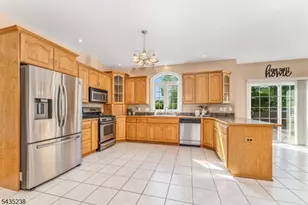 413 N Prospect St, Lopatcong Township, NJ 08865 - Photo 12