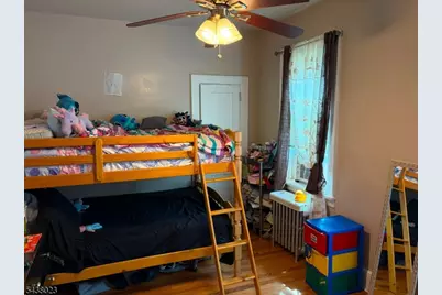584 Gregory Ave, Clifton, NJ 07011 - Photo 14