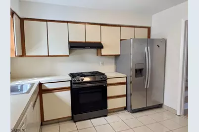 79 Priscilla St, Clifton, NJ 07013 - Photo 6