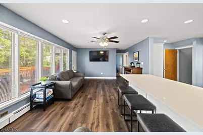 33 Mapes Ave, Nutley, NJ 07110 - Photo 10