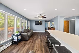 33 Mapes Ave, Nutley, NJ 07110 - Photo 10