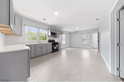 476 Bloy St, Hillside, NJ 07205 - Photo 30