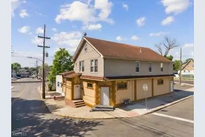 476 Bloy St, Hillside, NJ 07205 - Photo 1