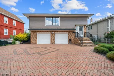 45 Grunwald St, Clifton, NJ 07013 - Photo 32
