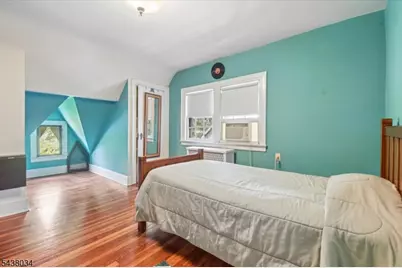 18 Burroughs Way, Maplewood, NJ 07040 - Photo 24