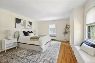 18 Burroughs Way, Maplewood, NJ 07040 - Photo 16