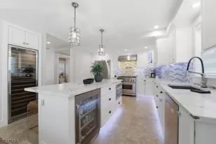 307 N Farview Ave, Paramus, NJ 07652 - Photo 12