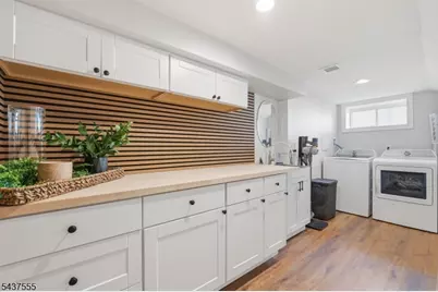 307 N Farview Ave, Paramus, NJ 07652 - Photo 34